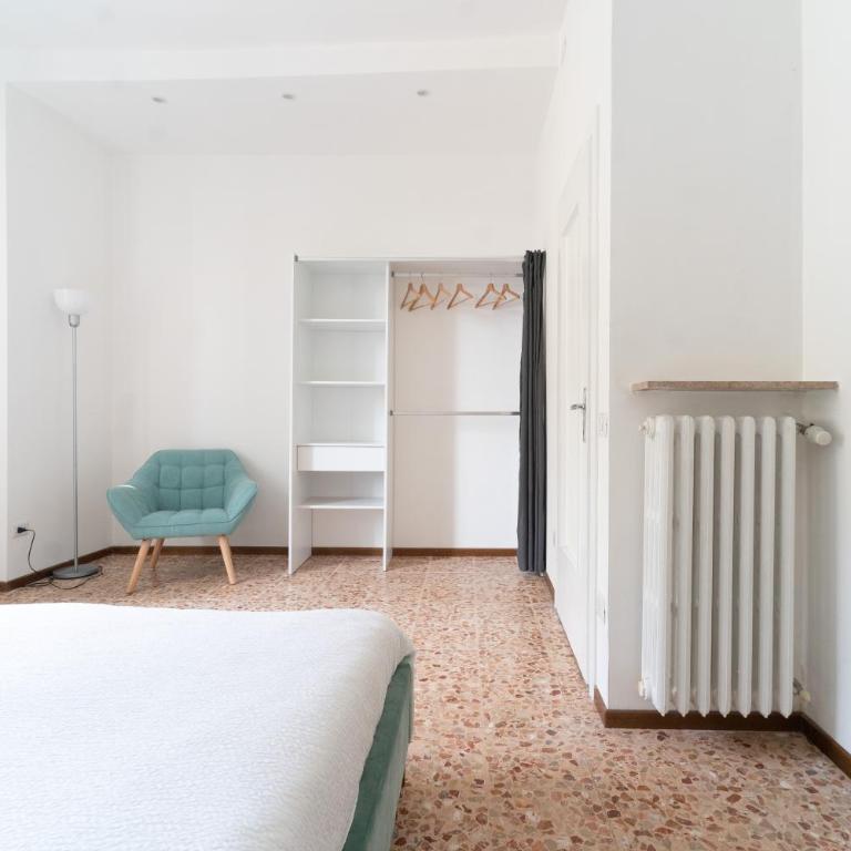 Spacious Apartment - 4 Bedrooms and 3 Bathrooms - Appartamento - 13