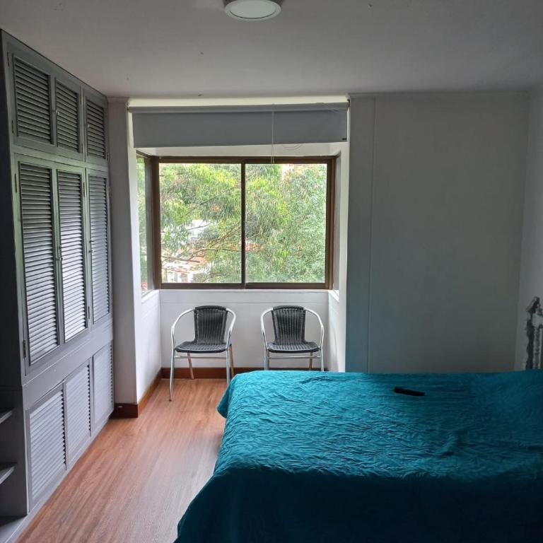 Poblado la 10 - Apartamento de 3 dormitorios - 14