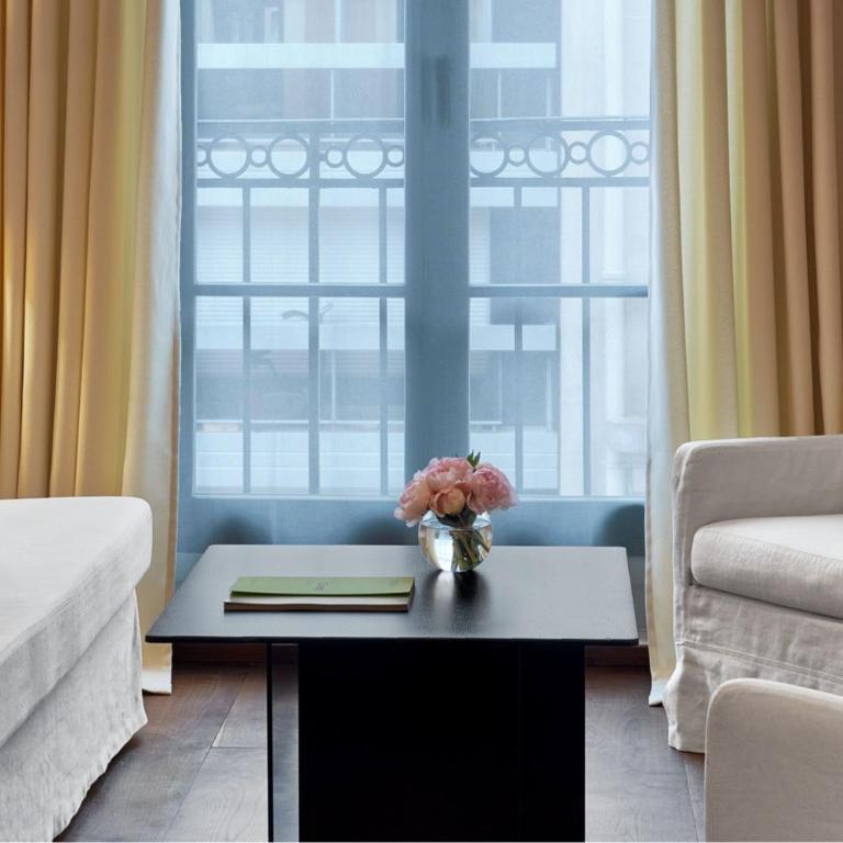 Le Metropolitan, Paris Tour Eiffel, a Tribute Portfolio Hotel - Suite Lit King-Size Junior - 3