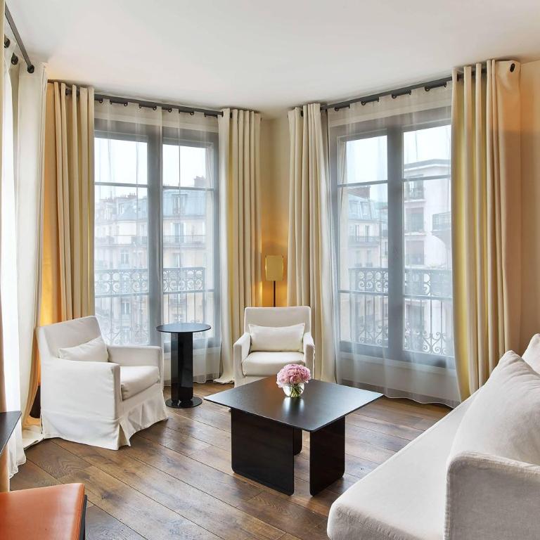 Le Metropolitan, Paris Tour Eiffel, a Tribute Portfolio Hotel - Suite Lit King-Size - Vue sur Tour Eiffel - 3