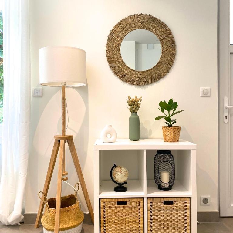 T2 rénové, jardin parking & garage privé, proche centre - One-Bedroom House - 6