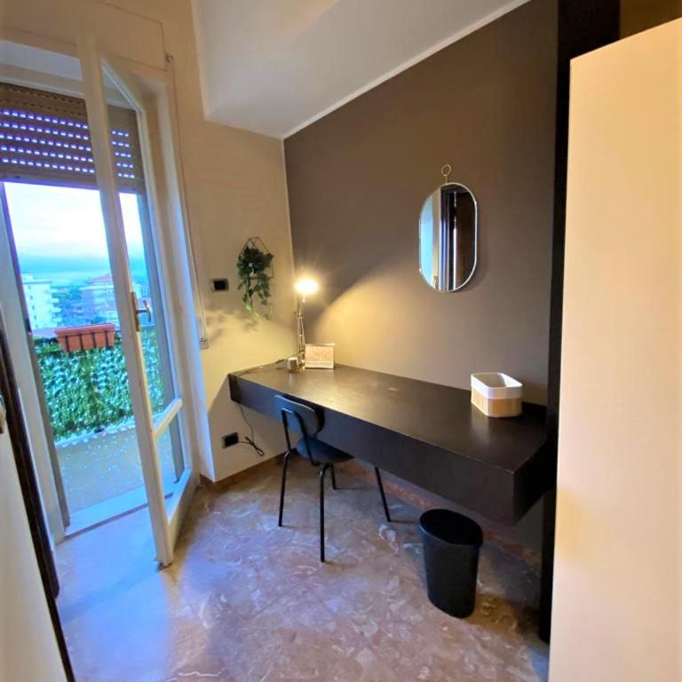 Casa Viola a 900 mt dalla Staz. Centrale - Camera Tripla con Bagno Privato - 2