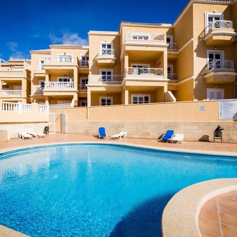 Ocean Breeze - Two-Bedroom Apartment - 24