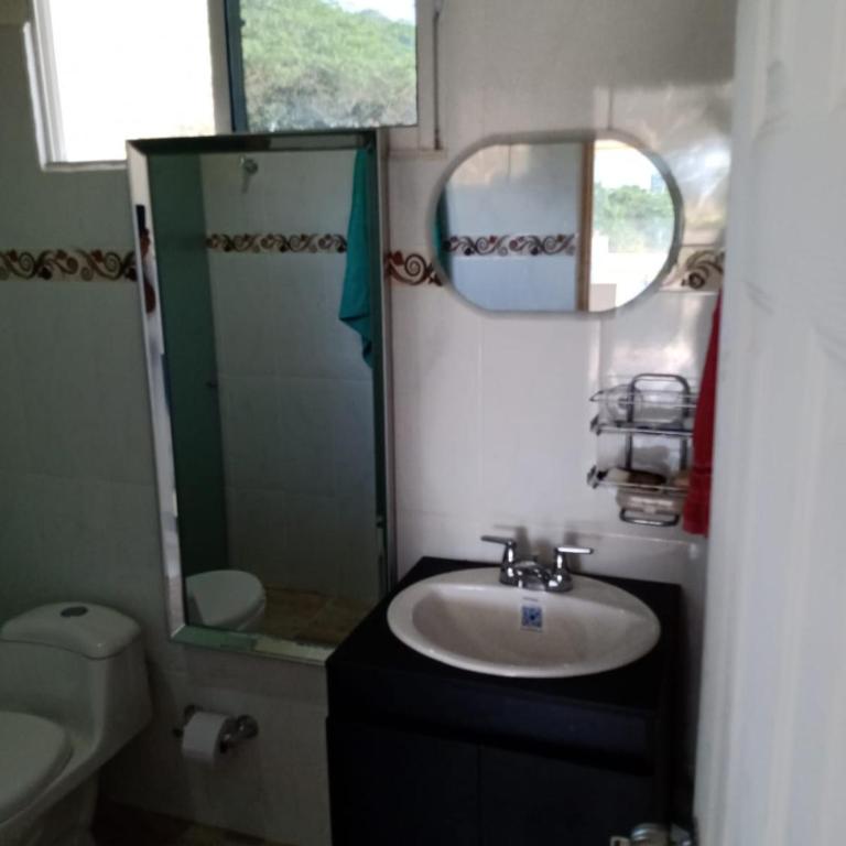 Hostal Mi Elvirula - One-Bedroom Apartment - 12