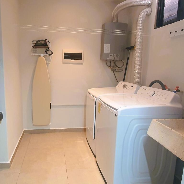 Residence 8 min from the beach - Four-Bedroom House - 24