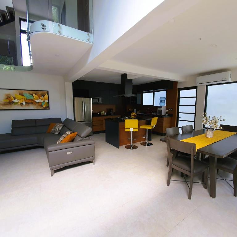 Residence 8 min from the beach - Four-Bedroom House - 18