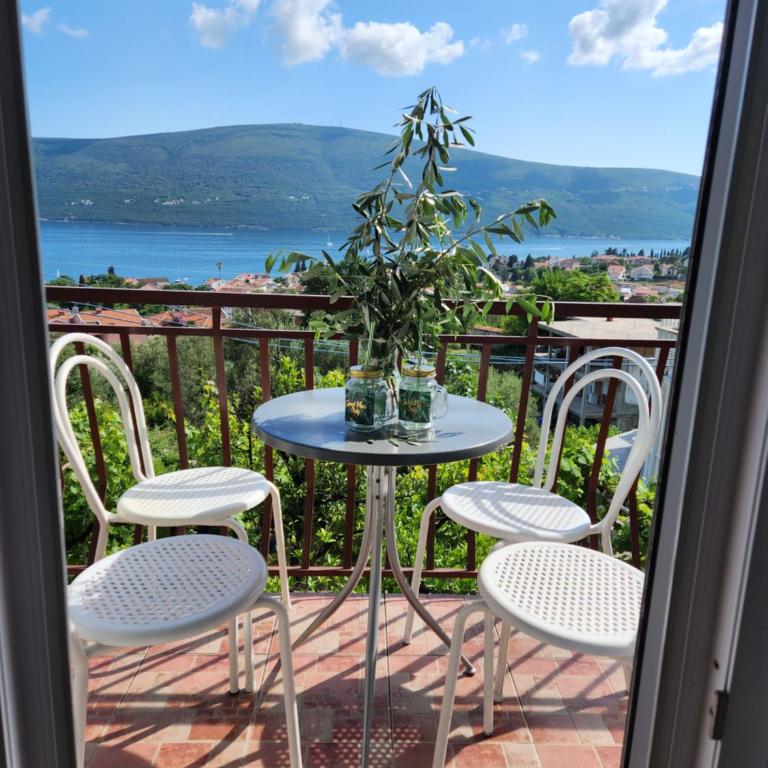 Sunrise Apartments Baošići - Suite sa Bračnim Krevetom (King-size) i Pogledom na More - 9