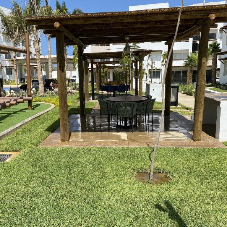 Nuevo y Muy Bonito Departamento Con Vista a la Alberca - Residencial Almarena I - Apartment mit 2 Schlafzimmern - 12