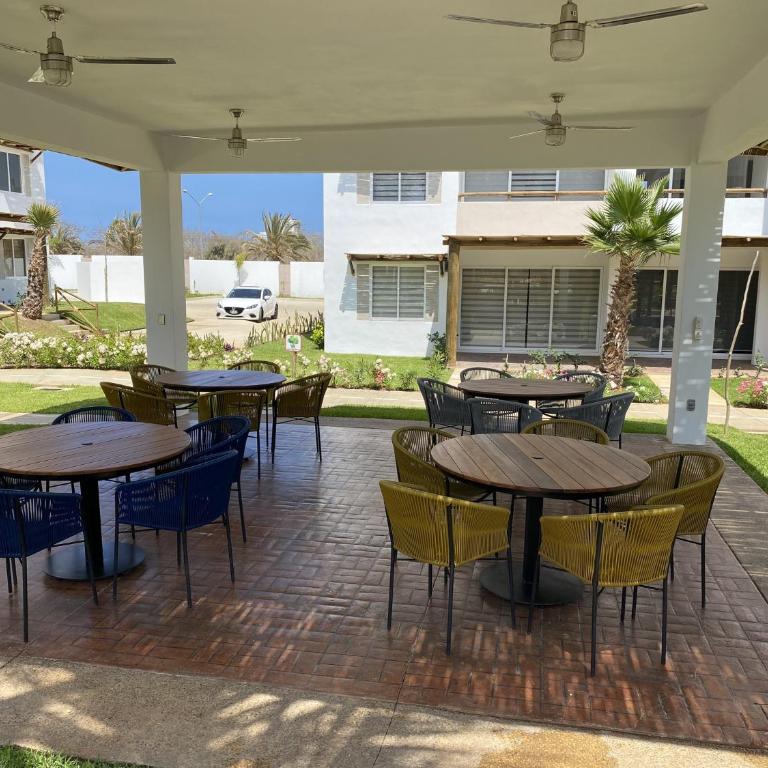 Nuevo y Muy Bonito Departamento Con Vista a la Alberca - Residencial Almarena I - Apartment mit 2 Schlafzimmern - 15
