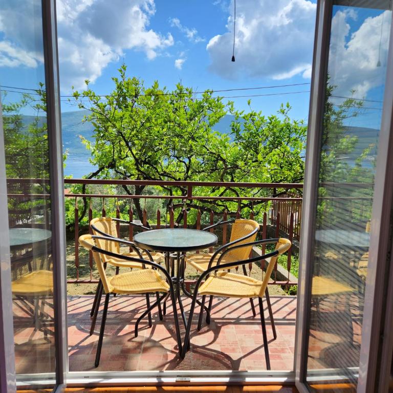 Sunrise Apartments Baošići - Apartman sa 2 Spavaće Sobe - 5