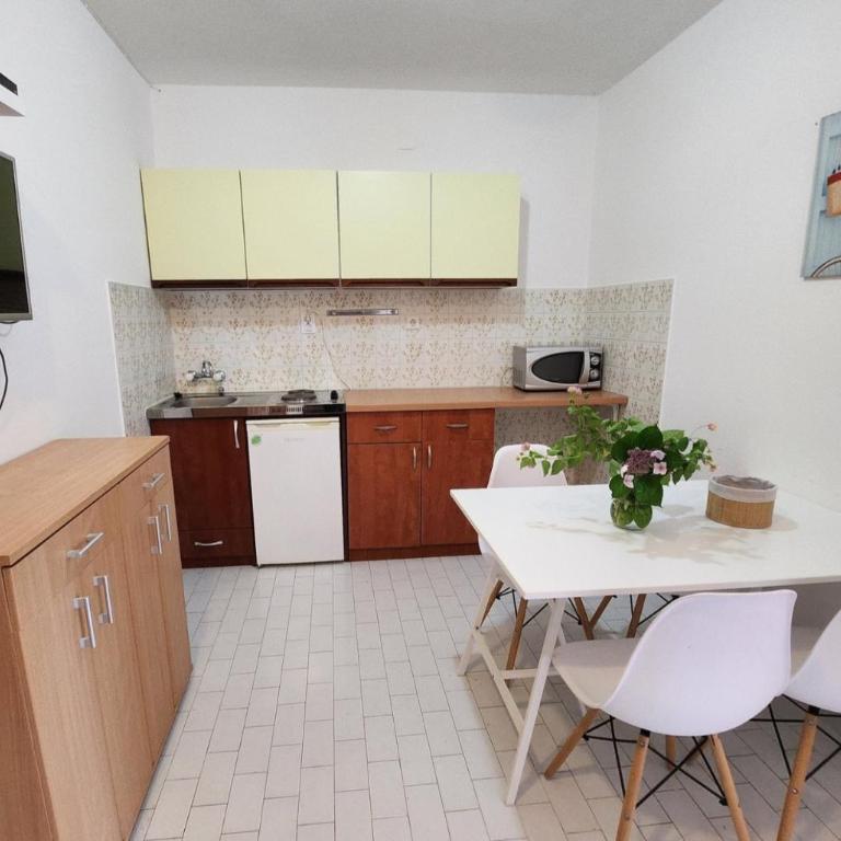 Sunrise Apartments Baošići - Apartman sa 2 Spavaće Sobe - 21