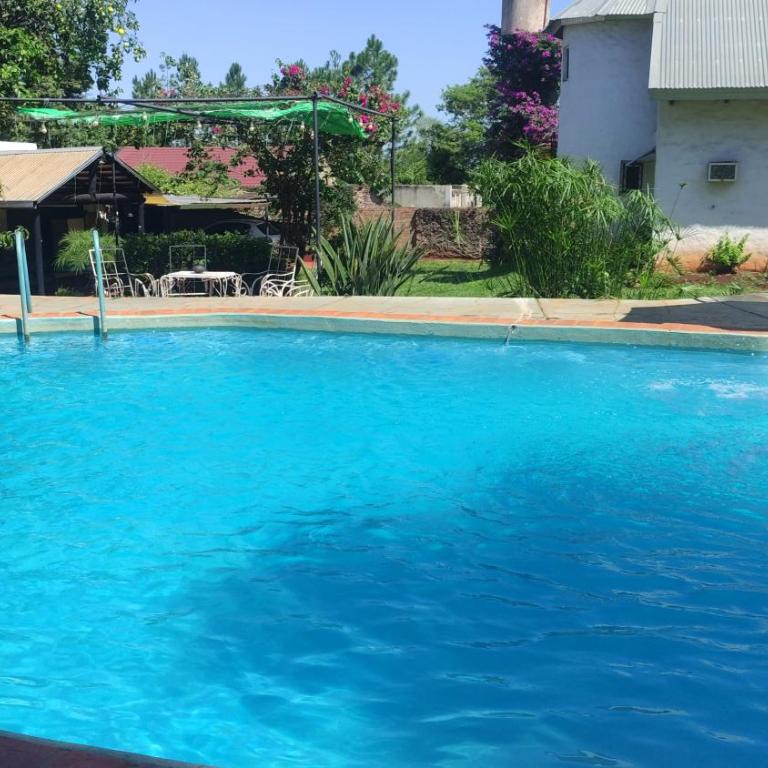 " Casa quinta "San Bernardo" Con Pileta y amplio jardín - Casa - 12