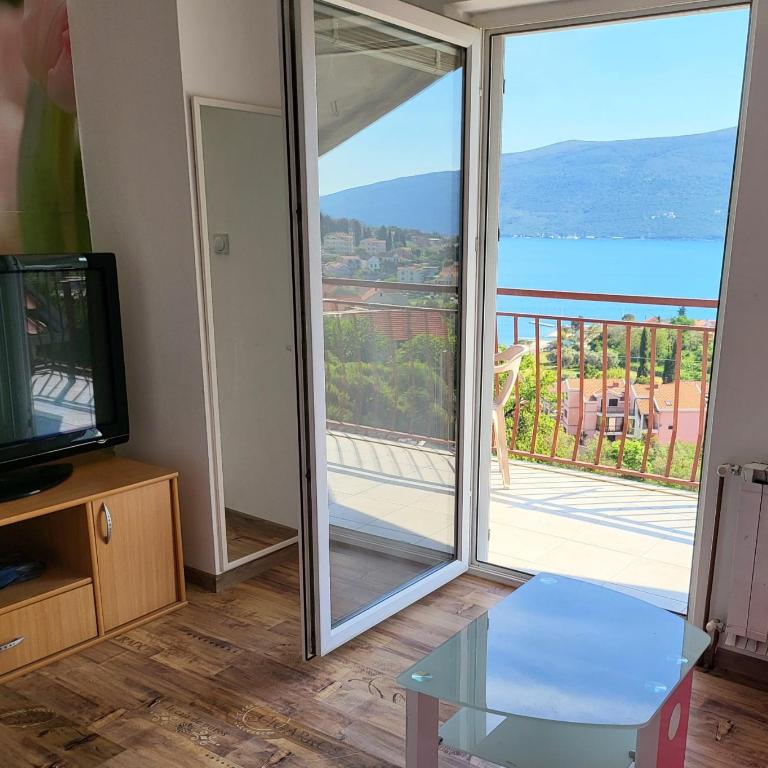 Sunrise Apartments Baošići - Apartman sa Pogledom na More - 1
