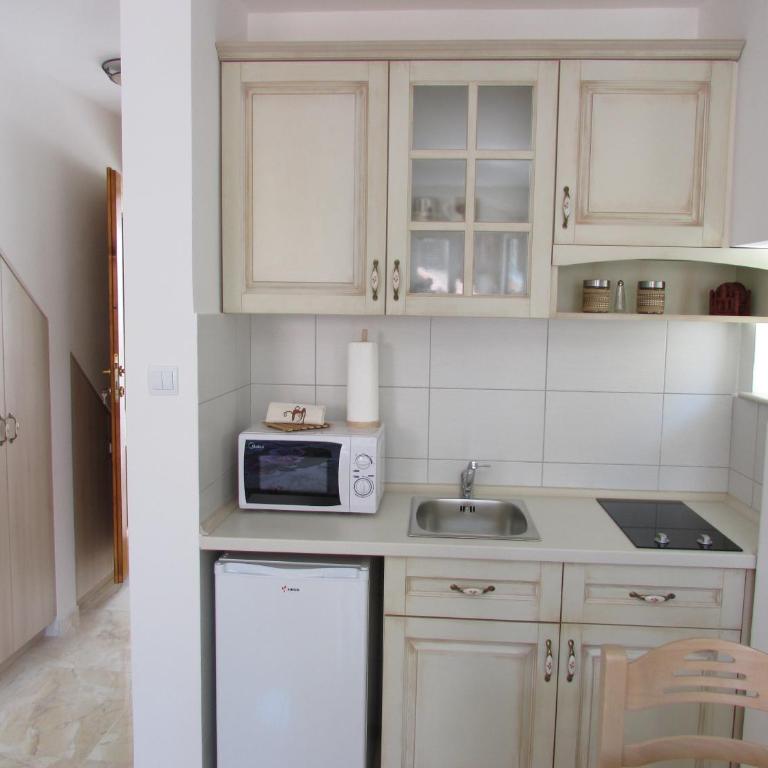 Apartments Popovic - Studio with Sofa Bed - 2