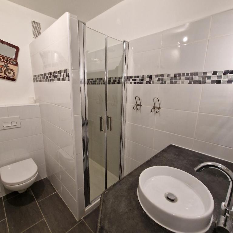 magnifique studio 2 pers, plage à 120 mètres - One-Bedroom Apartment - 11