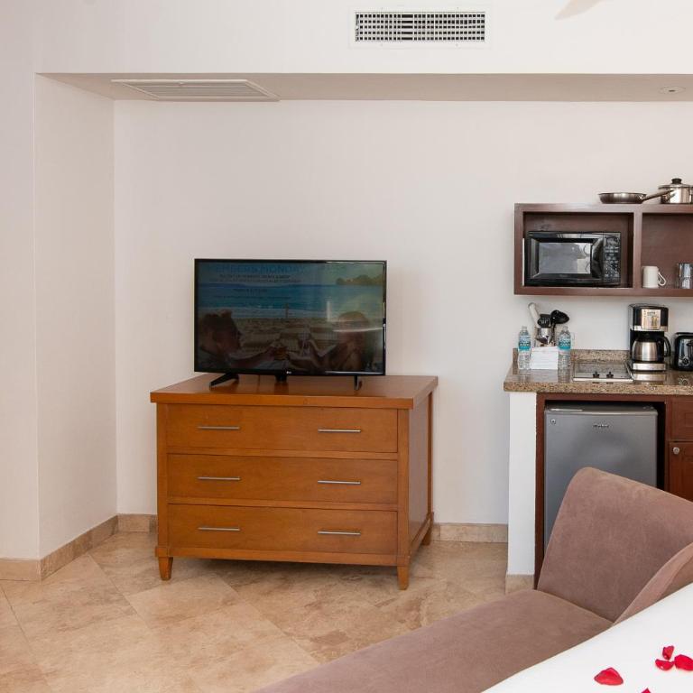 Sandoval Ocean Front Penthouse at Corazon Resort - Apartamento con vistas al mar - 11