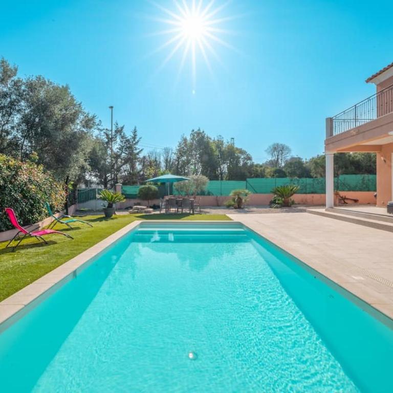 Villa moderne avec Piscine, proche mer - Villa - 2