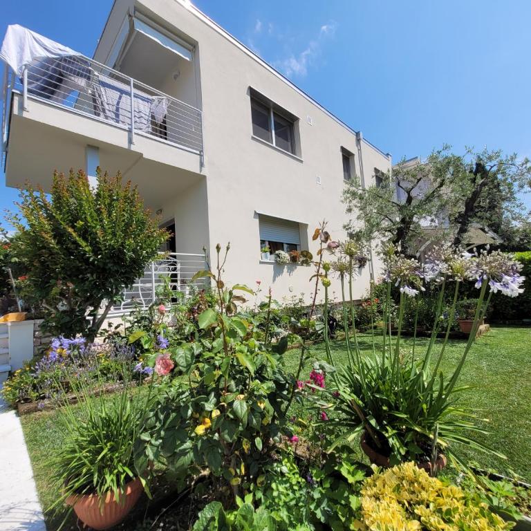 Garda view - Appartamento con solarium privato con vista lago - Appartamento con 2 Camere da Letto - 6