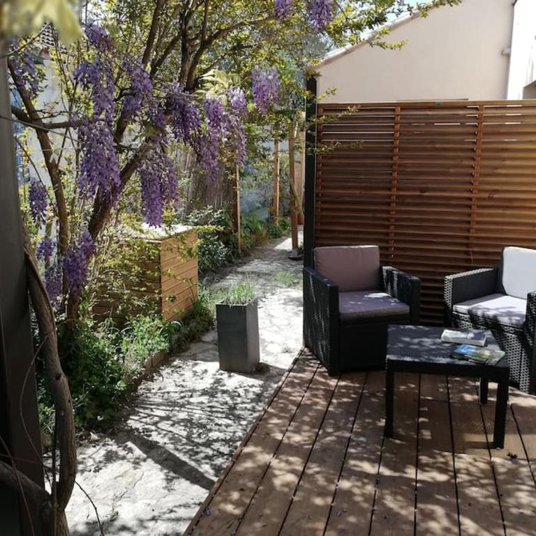 Studio confortable dans villa, terrasse, clim - Apartamento de 1 dormitorio - 1