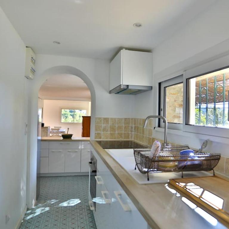 Vue mer, Piscine - Appartement Cosy Place - Two-Bedroom Apartment - 8