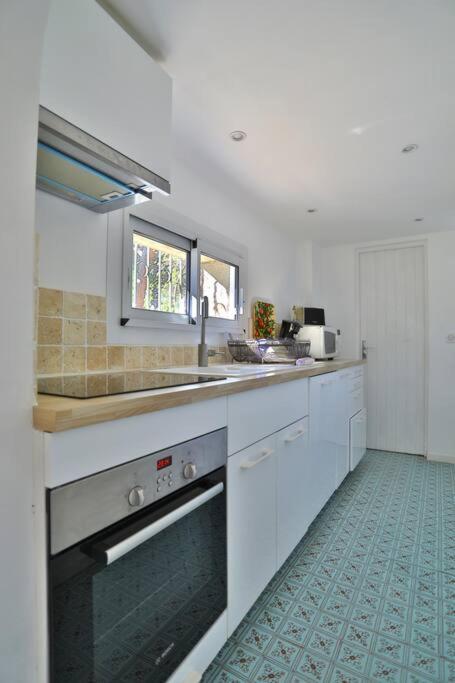 Vue mer, Piscine - Appartement Cosy Place - Two-Bedroom Apartment - 11