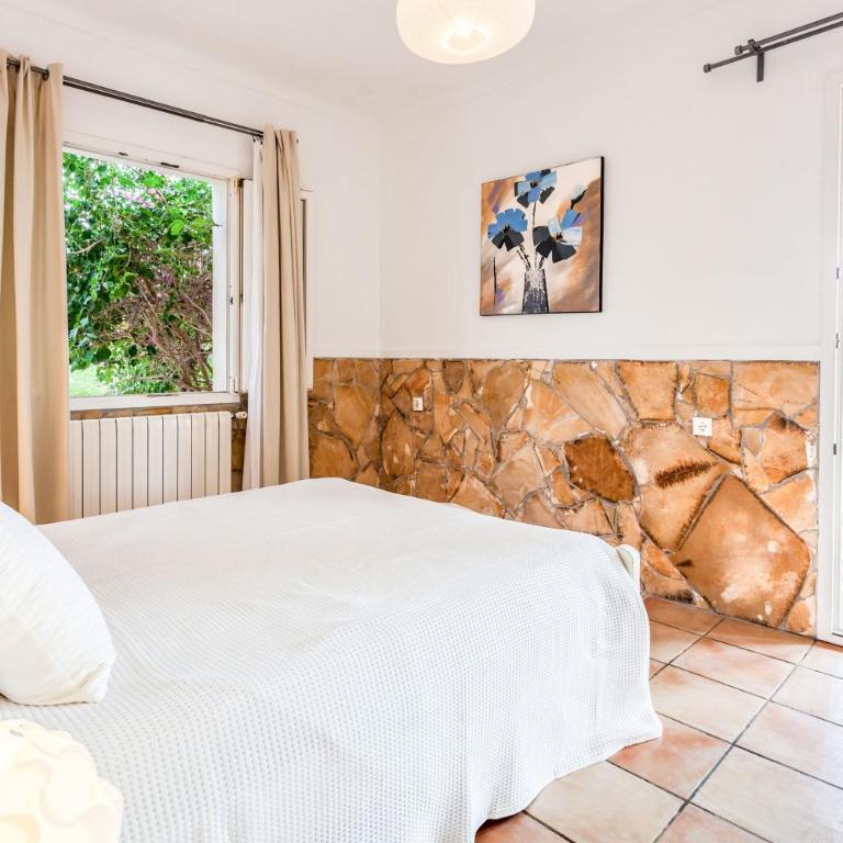 Villa Can Flores - Apartamento con vistas a la piscina - 18