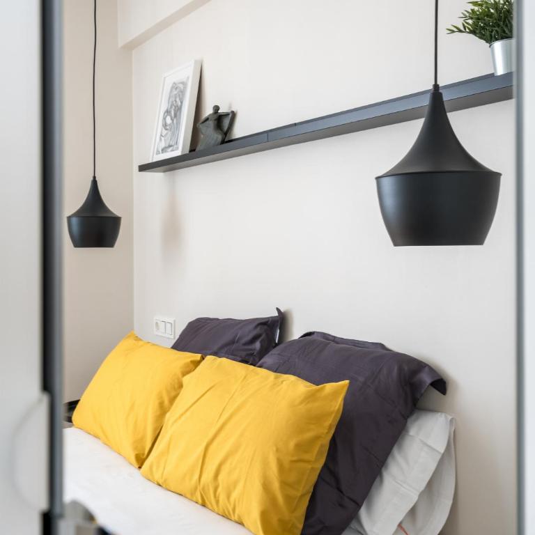 Beltran apartment by People Rentals - Three-Bedroom Apartment - 15