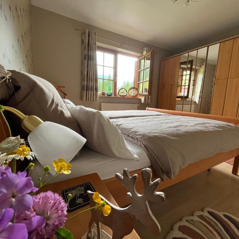 Haus Seebach - Doppelzimmer mit Terrasse - 3