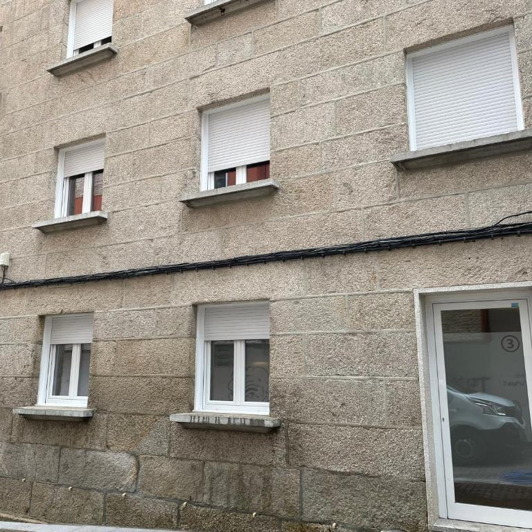 Nikkis Loft - One-Bedroom Apartment - 3