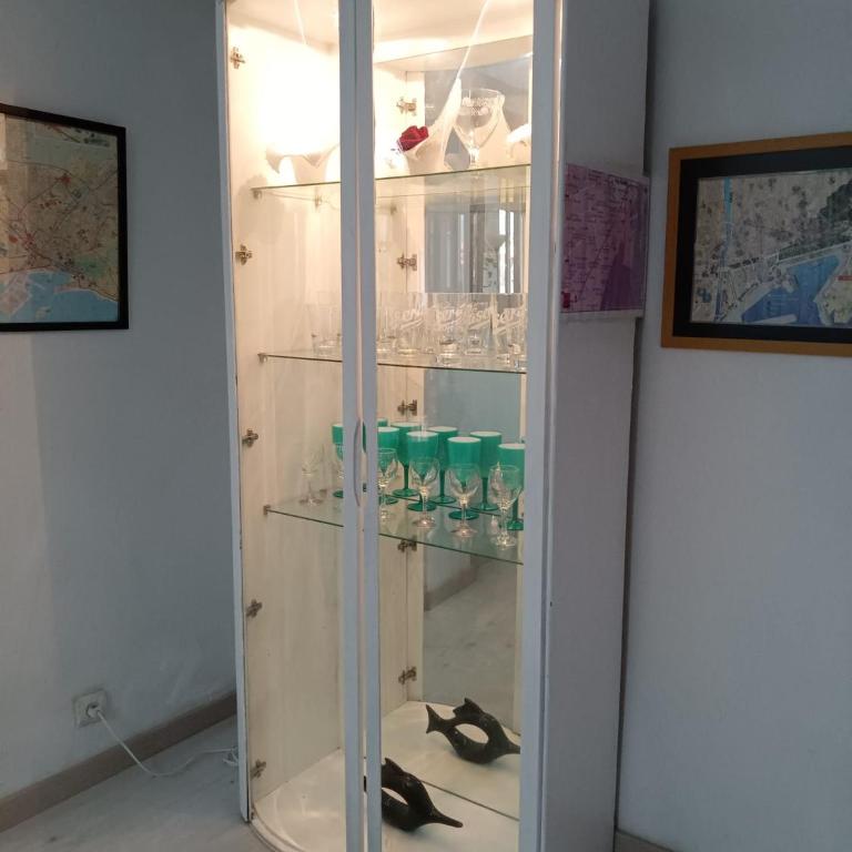 Un lugar agradable en Málaga - Three-Bedroom Apartment - 10