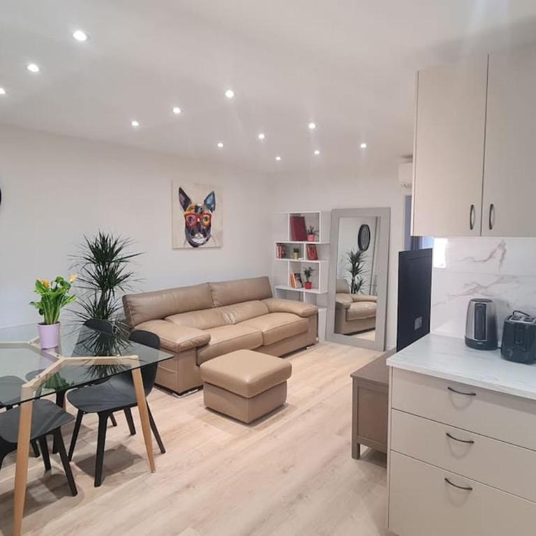 Newly renovated close to the sea - Appartement 2 Chambres - 4
