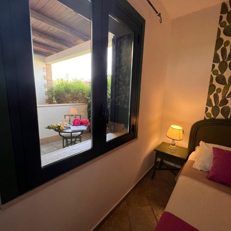 Valle di Mare Country Resort - Camera Familiare Superior con Patio - 4
