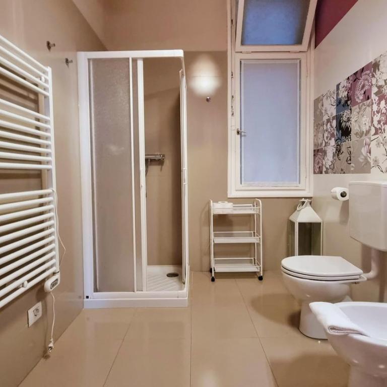 Locanda Al Volo Tor Bandena - Camera Quadrupla Comfort - 15