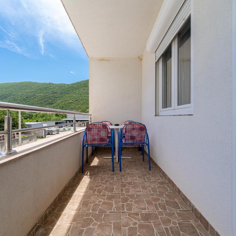 MAS Apartments - Two-Bedroom Apartment - 8