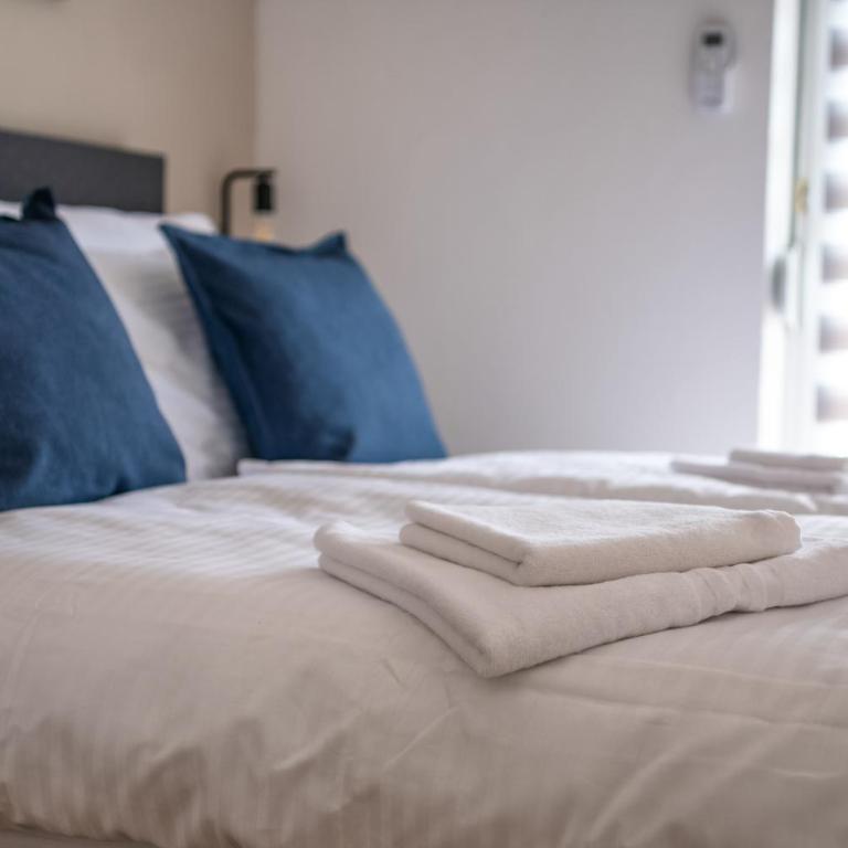 Apartment Fery - Two-Bedroom Apartment - 33