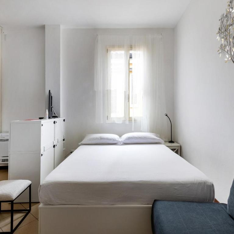White Leaves Studio by Wonderful Italy - Studio Apartment - 4