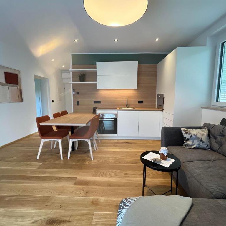 Ferienhaus Petra - Apartment mit 2 Schlafzimmern und Badezimmer - 12
