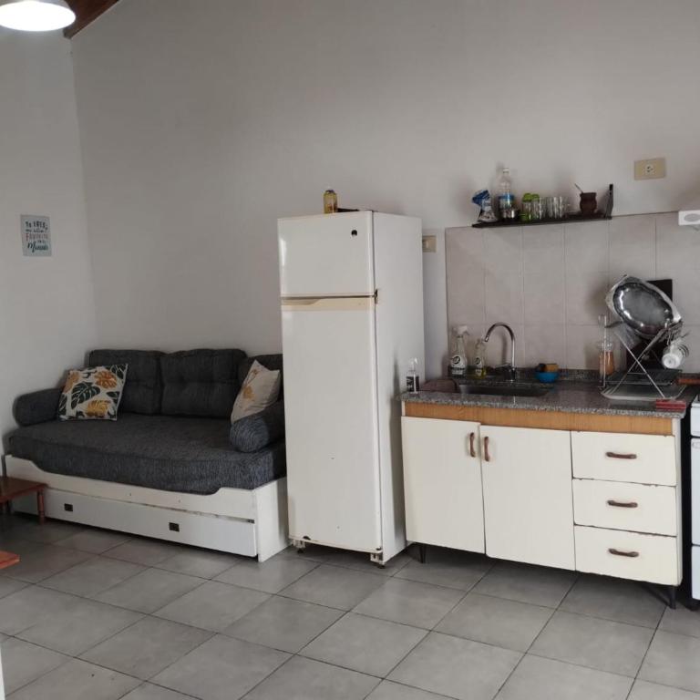 Alquilo depto 1 dorm en Zárate - Apartamento de 1 dormitorio - 9
