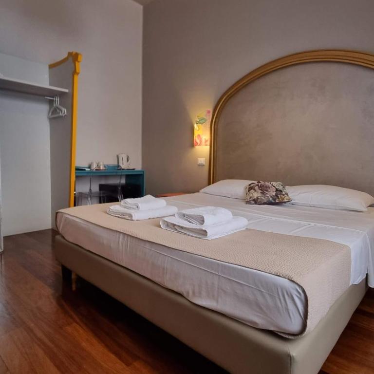 Locanda Al Volo Tommaseo - Double Room - 11