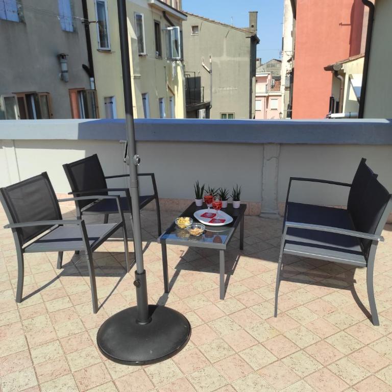 Casa Crispi con terrazza - Appartamento con 2 Camere da Letto e Terrazza - 26