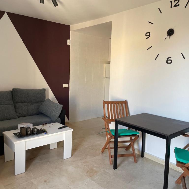 RELAX Las Arenas - One-Bedroom Apartment - 14