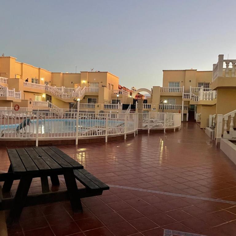 RELAX Las Arenas - One-Bedroom Apartment - 25
