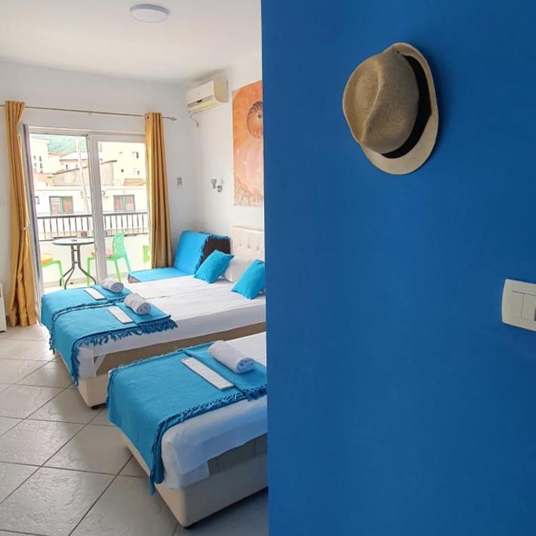 Villa D&B Budva - Triple Room with Private Bathroom - 7