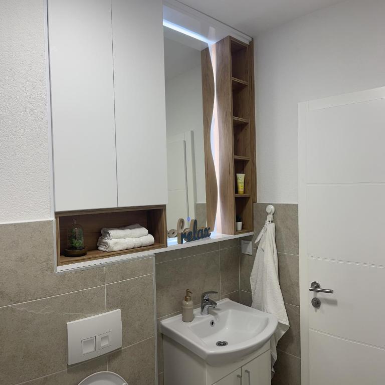 Luxury Apartment Suljic - Apartman sa 2 Spavaće Sobe - 21