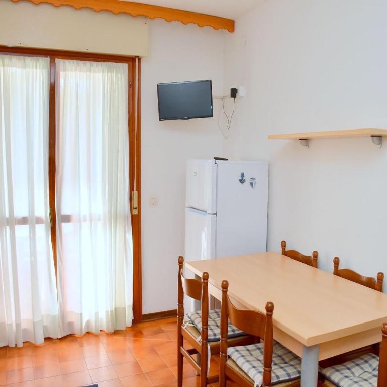 Cozy two-room flat 100mt from Bibione beach - Apartment - 3