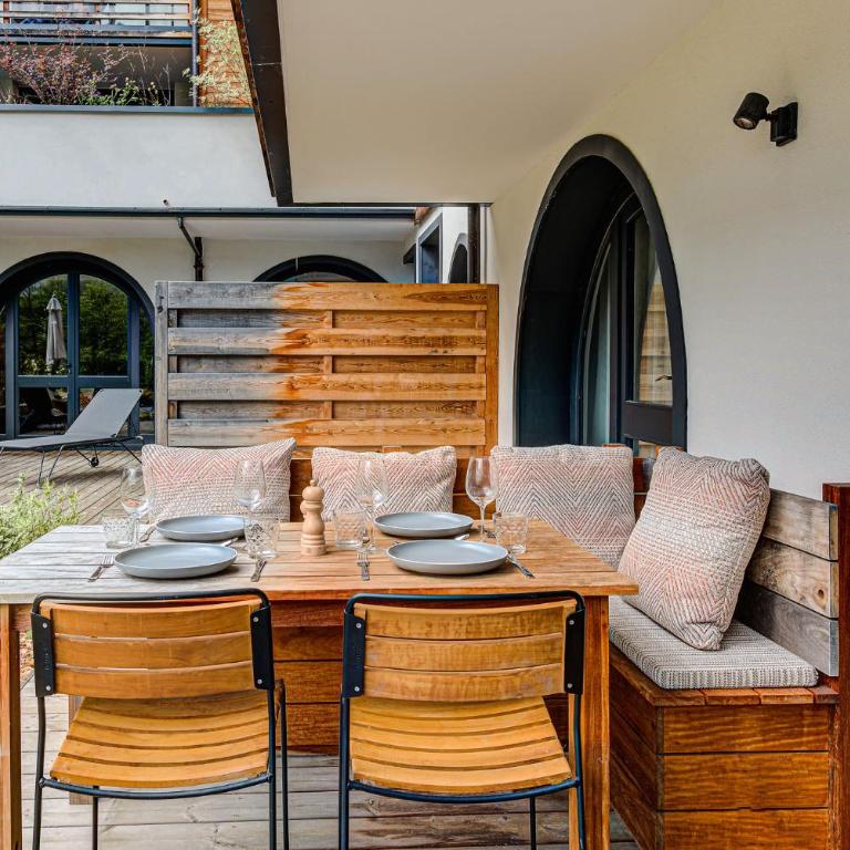 Apartment Chéserys, Alpes Travel, Les Praz Sleeps 2-4 - Appartement 1 Chambre - 54