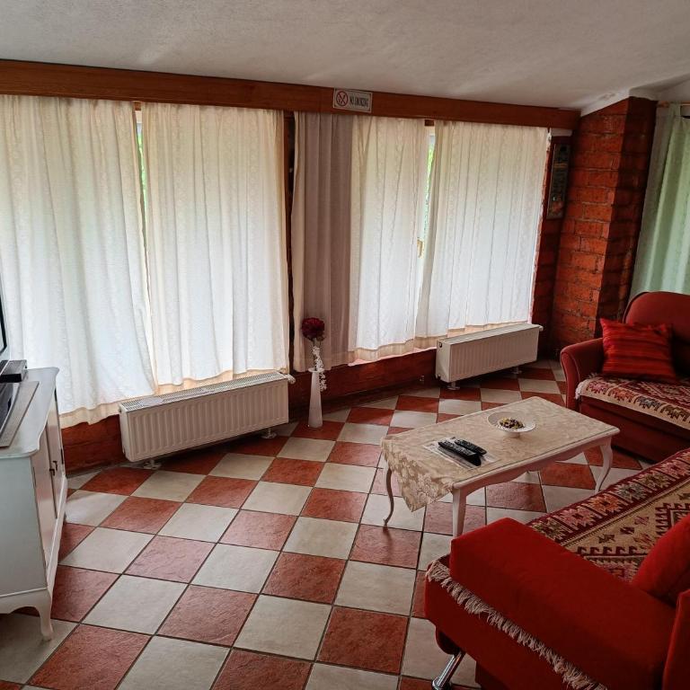 Haus Viktoria near Banja Luka - Two-Bedroom Apartment - 13
