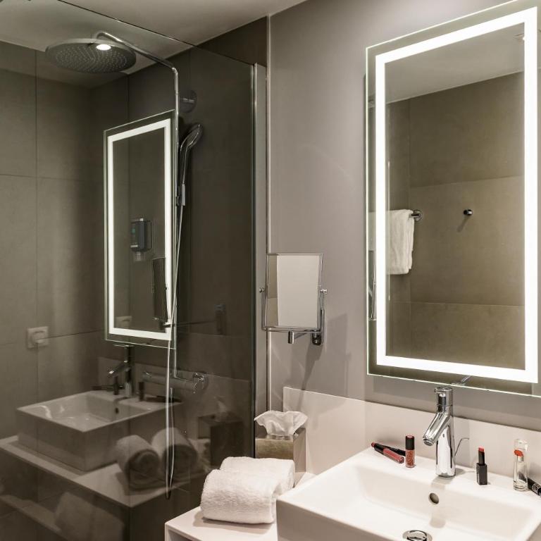 Novotel Saint-Étienne Centre Gare Châteaucreux - Chambre Lit Queen-Size Classique - 13