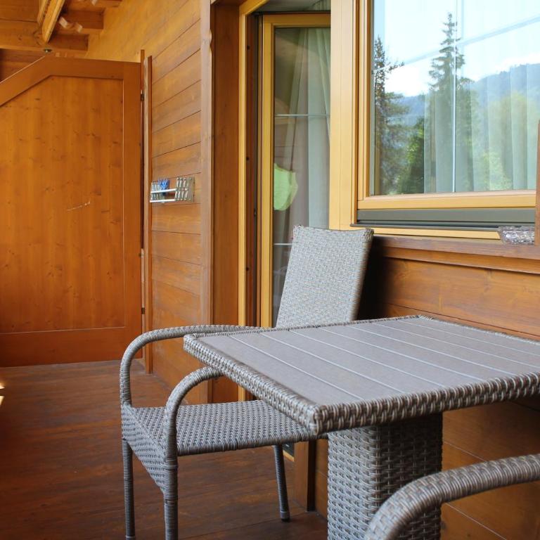 Hotel Sonne - Doppelzimmer mit Bergblick - 3