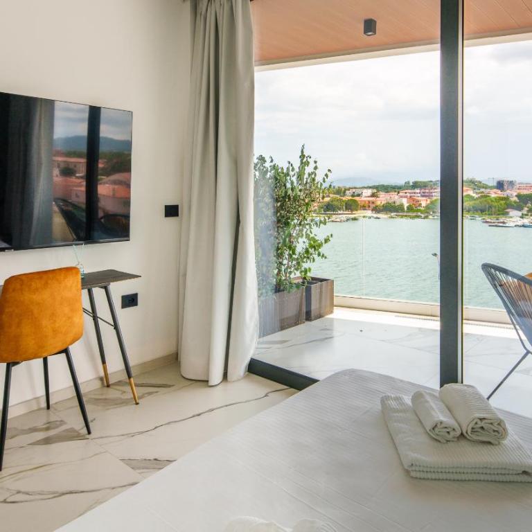 Welcomely - Affittacamere Seamphony Rooms - Camera Deluxe - 19